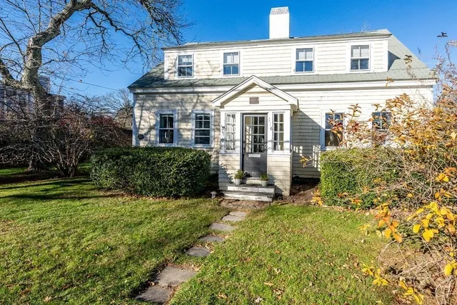 $850,000 | 116 Main Street, Yarmouth, MA 02675