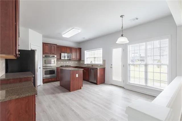 $2,725 | 4987 Rustic Canyon Drive, Suwanee, GA 30024