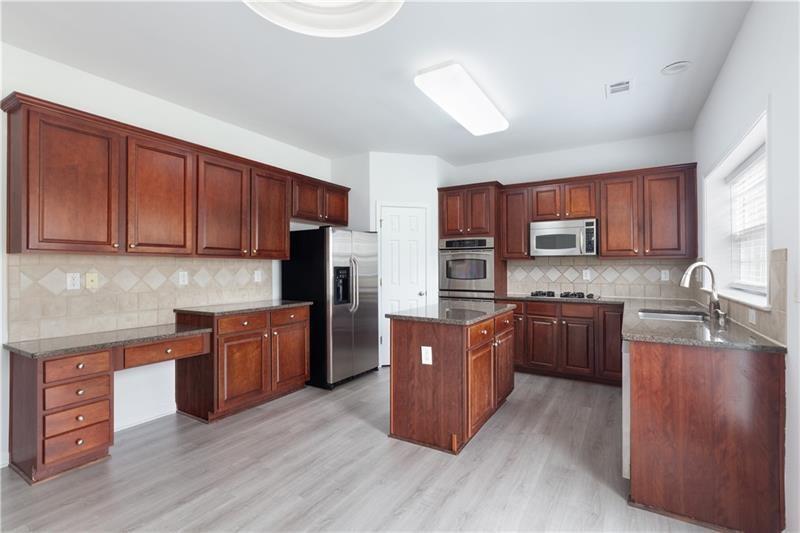 4987 Rustic Canyon Drive Suwanee, GA 30024 - Photo 13 of 26