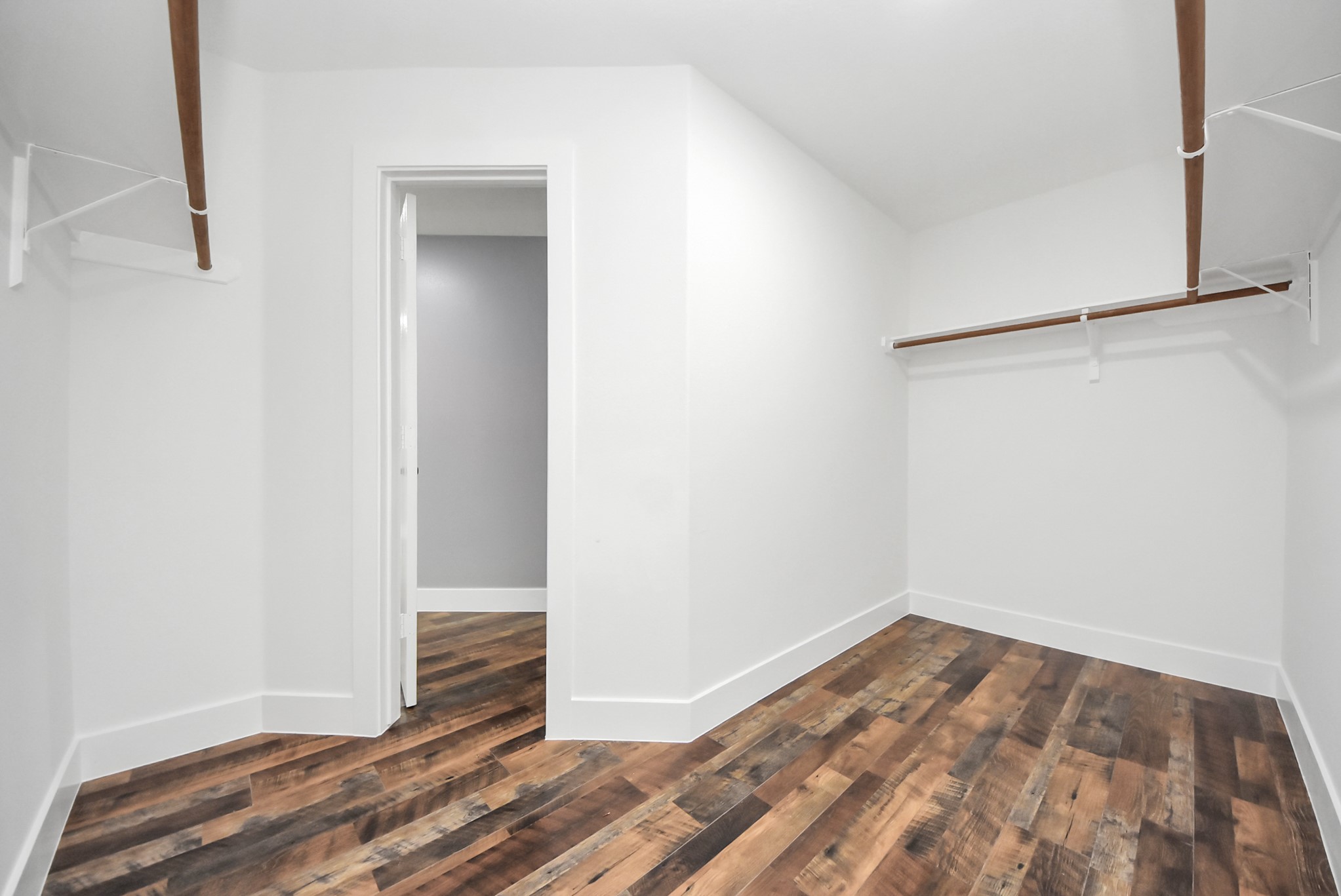24027 Pinecreek Point Spring, TX 77373 - Photo 26 of 41 Primary Walk in Closet