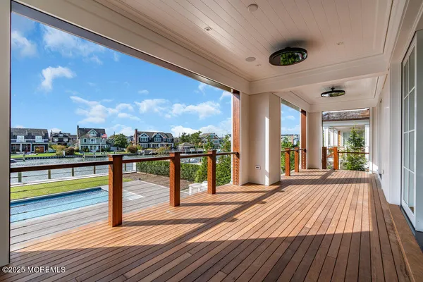 $16,500,000 | 940 Barnegat Lane, Mantoloking, NJ 08738