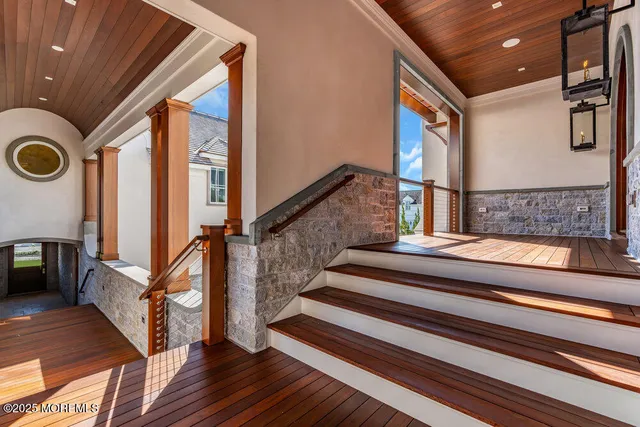 $18,750,000 | 940 Barnegat Lane, Mantoloking, NJ 08738