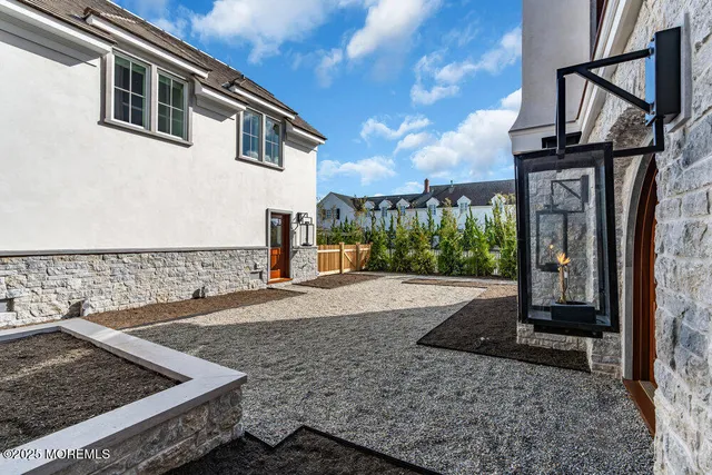 $18,750,000 | 940 Barnegat Lane, Mantoloking, NJ 08738