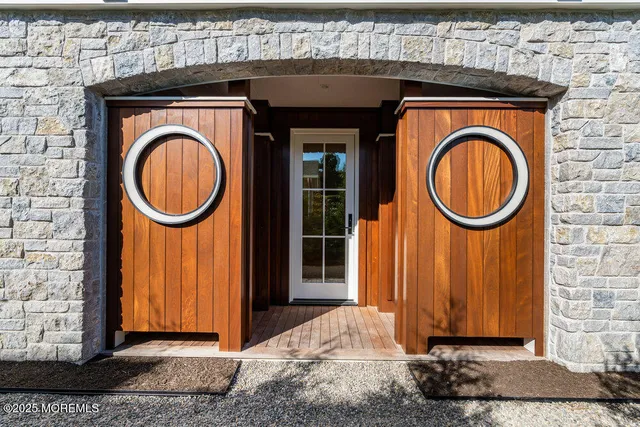 $18,750,000 | 940 Barnegat Lane, Mantoloking, NJ 08738