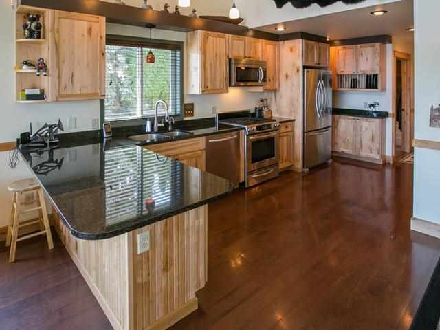 41975 Theo Road Loon Lake, WA 99148 - Photo 9 of 18 Gallery Image 9