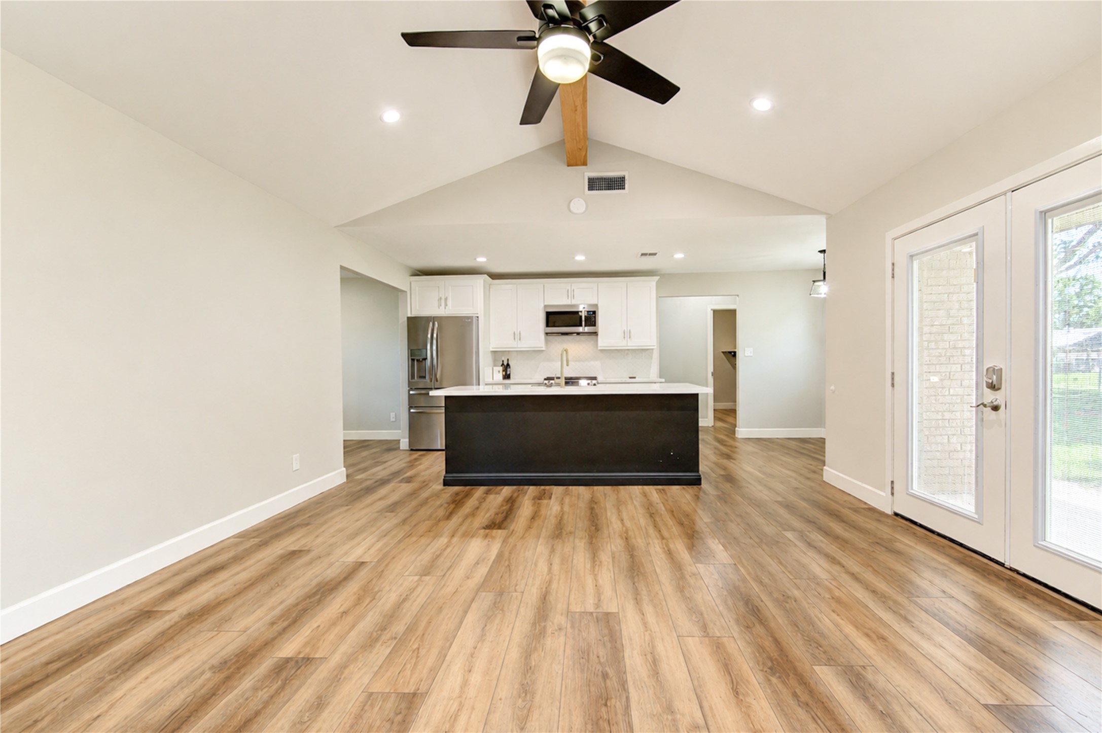 1105 Kost Road Alvin, TX 77511 - Photo 11 of 48