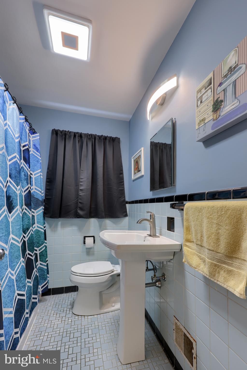 1310 Maple Avenue Lancaster, PA 17603 - Photo 29 of 43