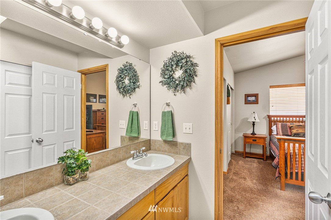 5419 Rockefeller Avenue Everett, WA 98203 - Photo 16 of 40