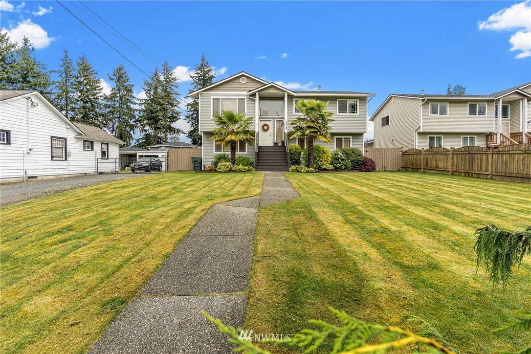 5419 Rockefeller Avenue Everett, WA 98203 - Photo 3 of 40
