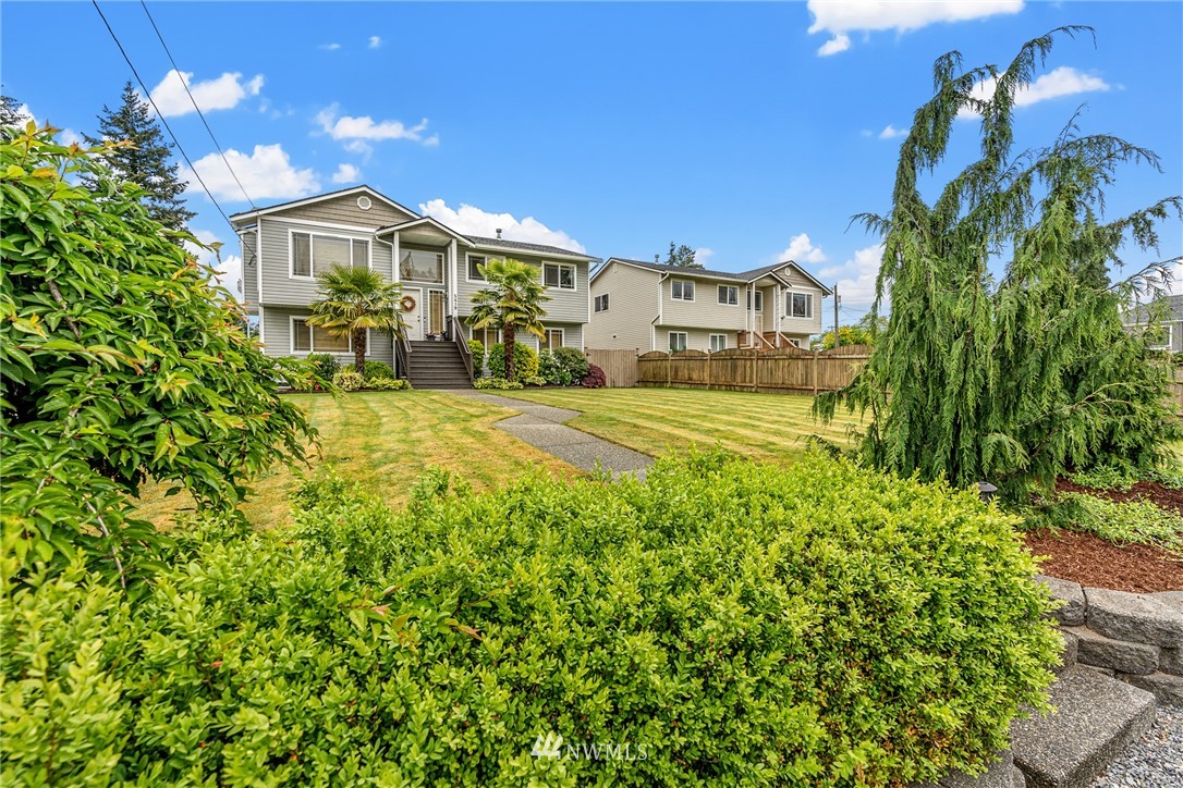 5419 Rockefeller Avenue Everett, WA 98203 - Photo 4 of 40