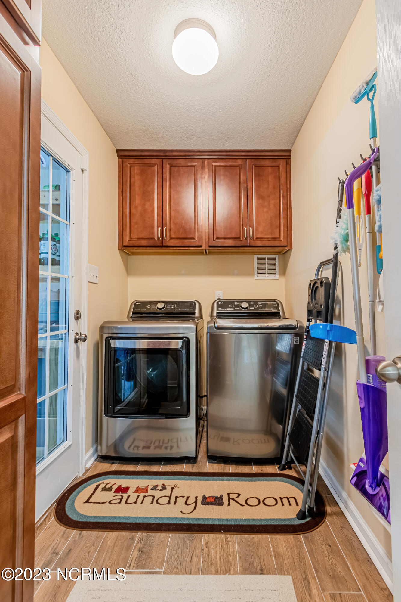 1428 Haws Run Road Maple Hill, NC 28454 - Photo 17 of 55 Laundry area