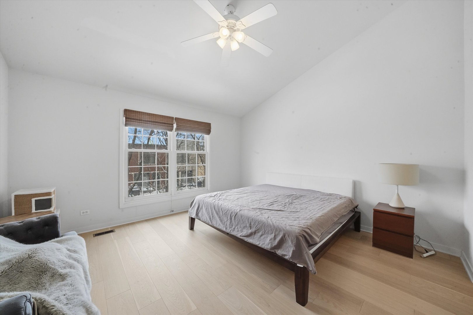 1812 South State Street, Unit 27 Chicago, IL 60616 - Photo 14 of 20