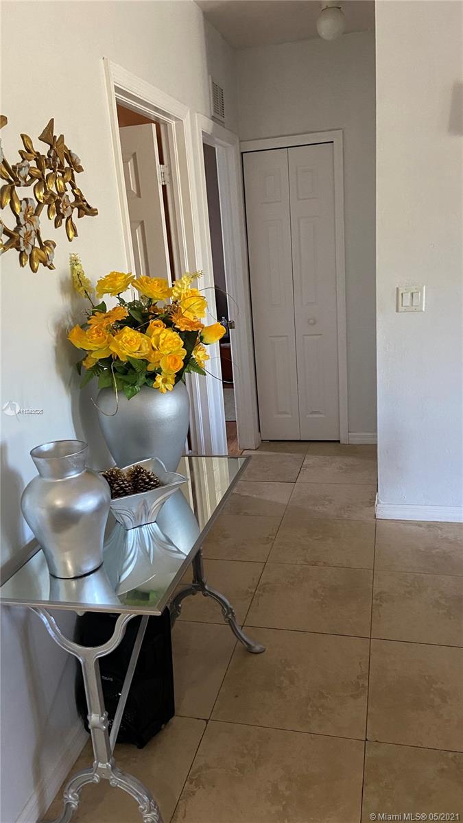 806 Ashley Road Lehigh Acres, FL 33974 - Photo 4 of 15 Gallery Image 4