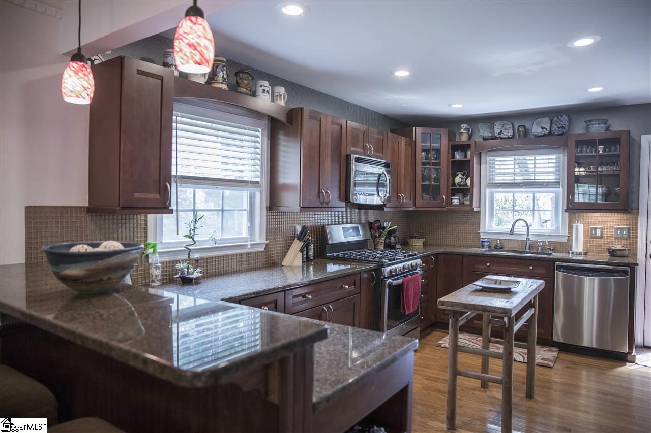 719 Richbourg Road Greenville, SC 29615 - Photo 4 of 23 Gallery Image 4