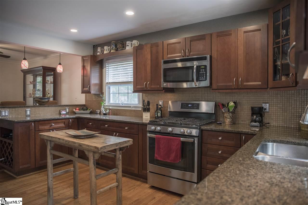 719 Richbourg Road Greenville, SC 29615 - Photo 6 of 23 Gallery Image 6