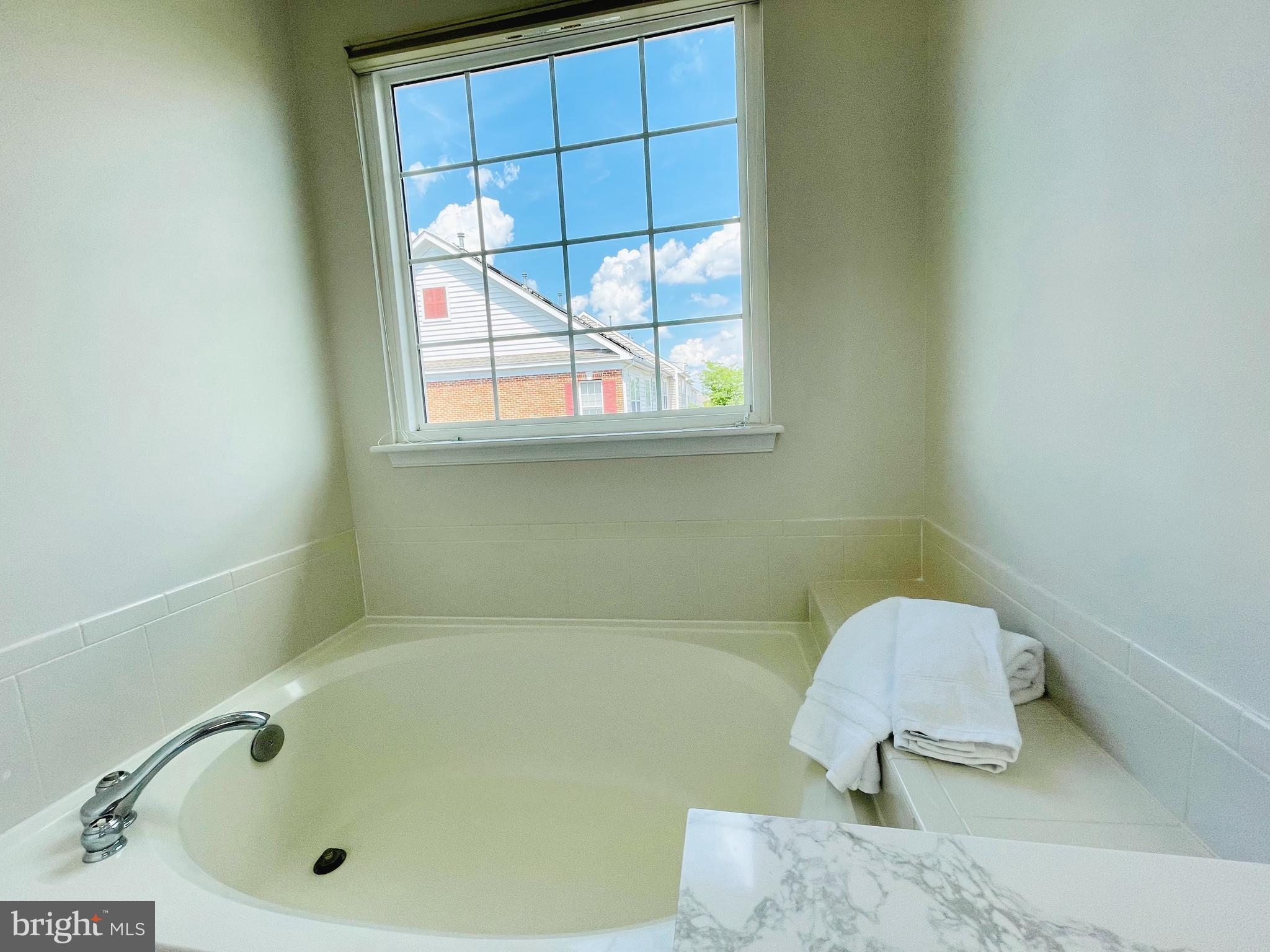 709 Gaither Road Rockville, MD 20850 - Photo 27 of 51 Relaxing soaking tub