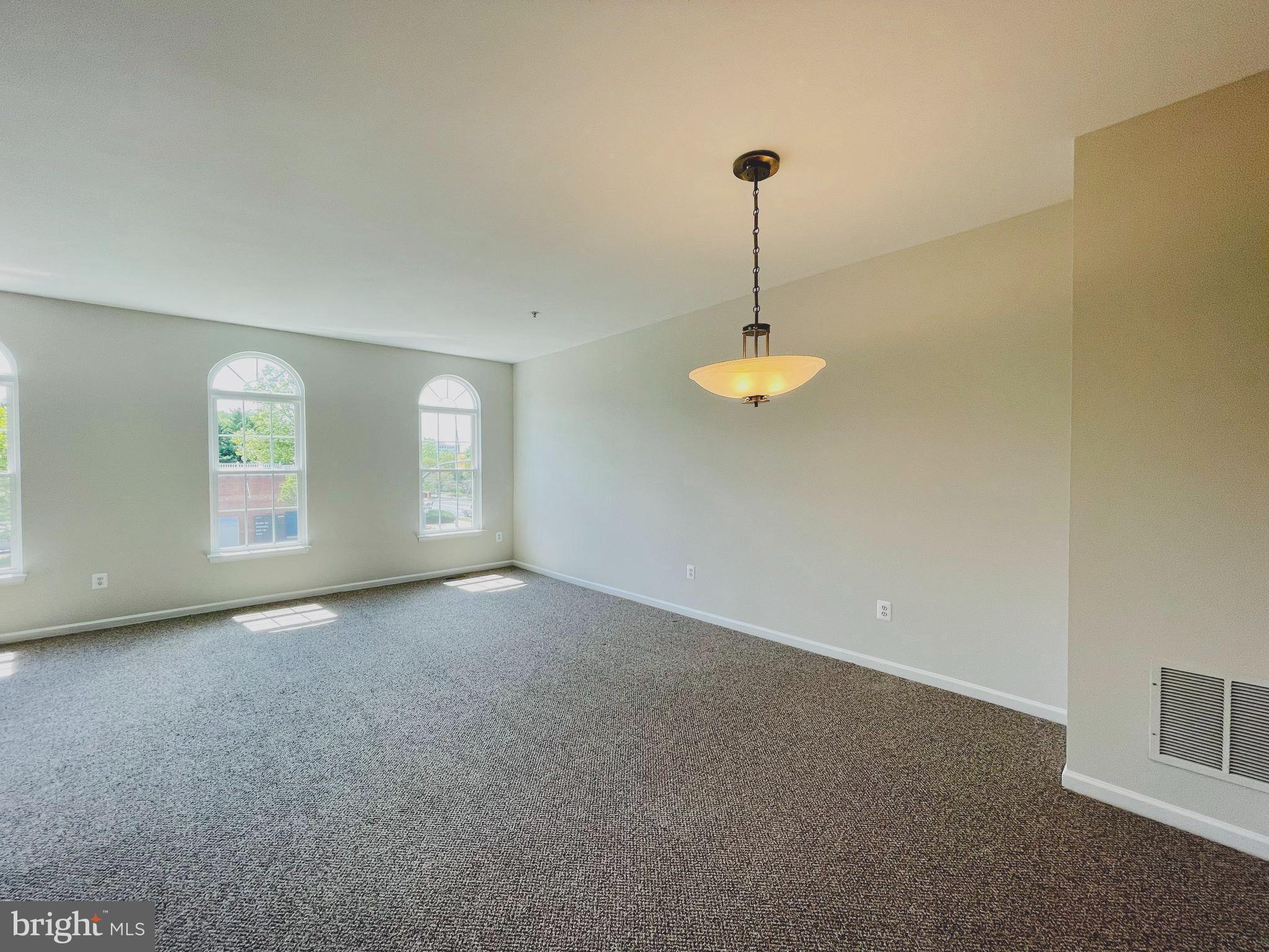 709 Gaither Road Rockville, MD 20850 - Photo 9 of 51 Dining room