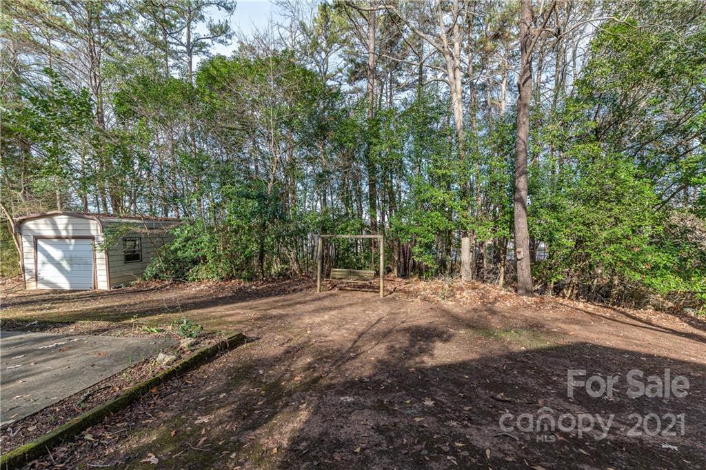 734 Plantation Road Lancaster, SC 29720 - Photo 8 of 32 Gallery Image 8