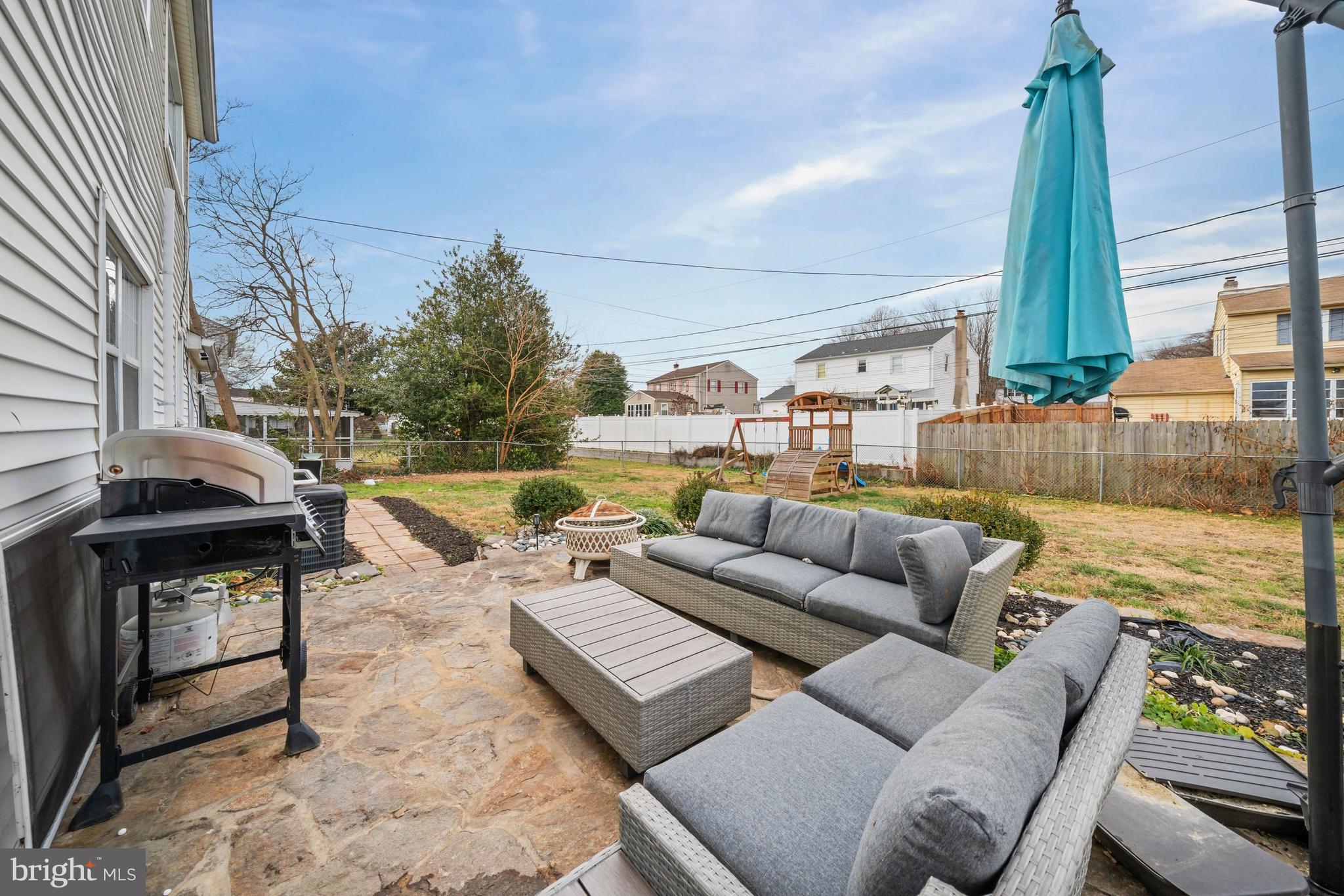 18 George Read Road New Castle, DE 19720 - Photo 8 of 40 a view of an outdoor sitting area