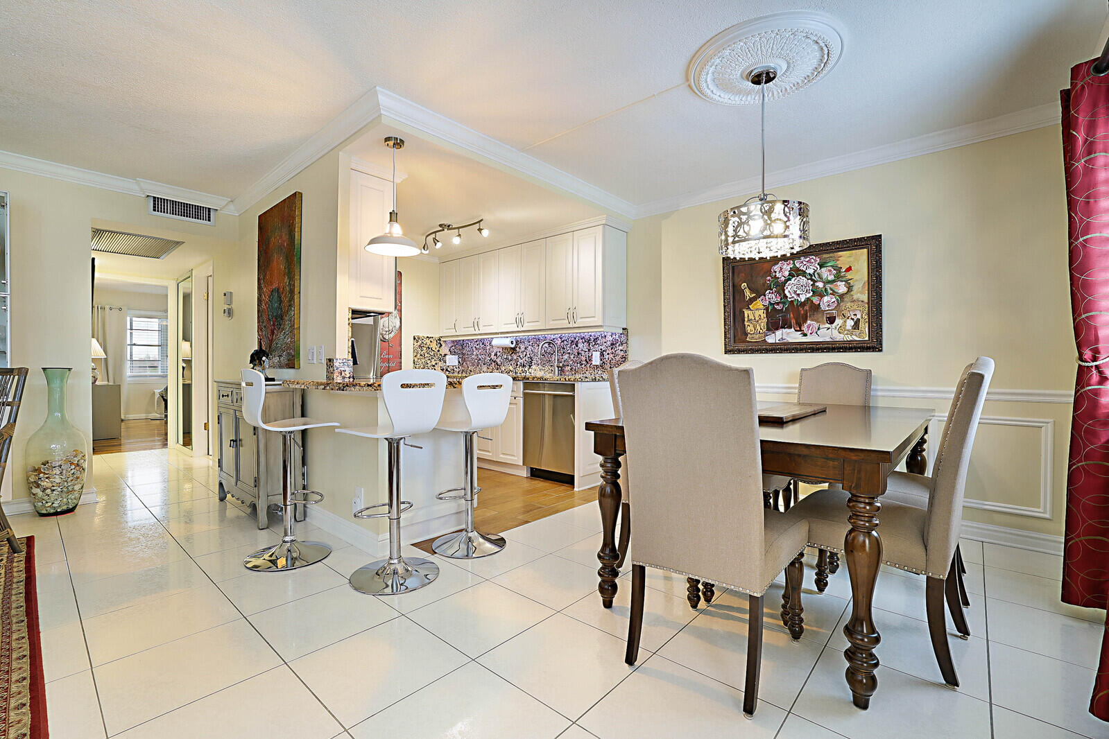 3085 Exeter Boca Raton, FL 33434 - Photo 8 of 23 08_3085_Exeter_E8_mls