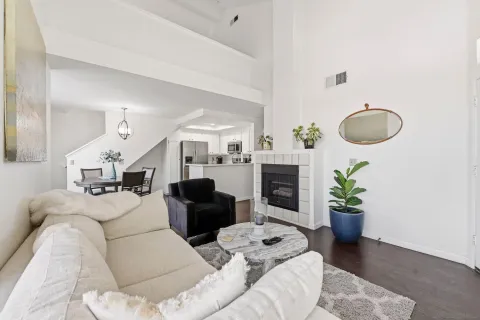 $595,000 | 11510 Caminito La Bar, Unit 136, San Diego, CA 92126
