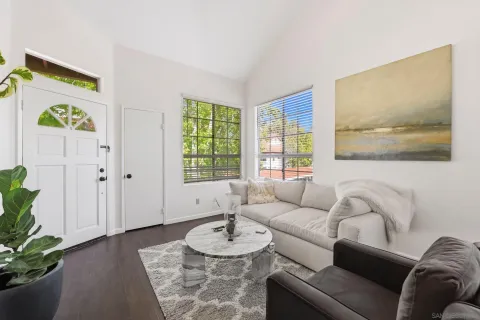 $595,000 | 11510 Caminito La Bar, Unit 136, San Diego, CA 92126