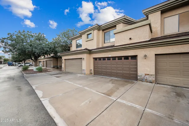 $2,050 | 705 West Queen Creek Road, Unit 1079, Chandler, AZ 85248