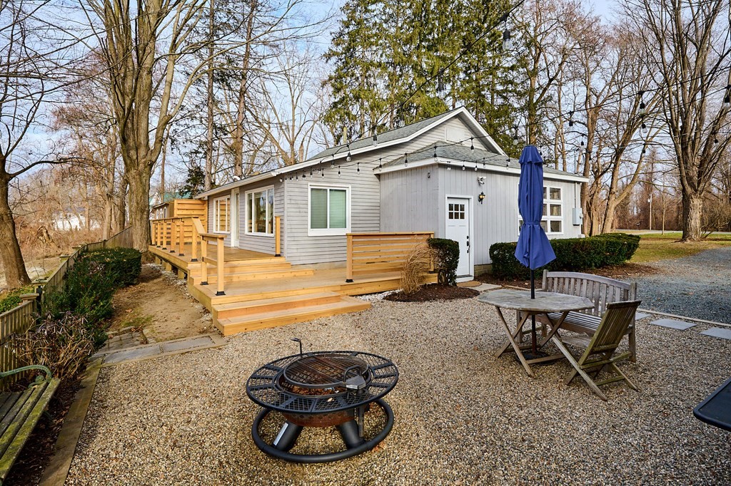 3 Aqua Vitae Road Hadley, MA 01035 - Photo 3 of 34 Gallery Image 3