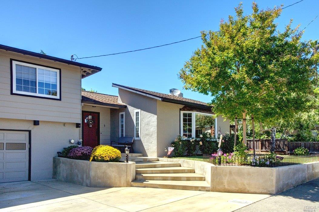 5 Sunnyhill Road Novato, CA 94945 - Photo 1 of 1 Gallery Image 1