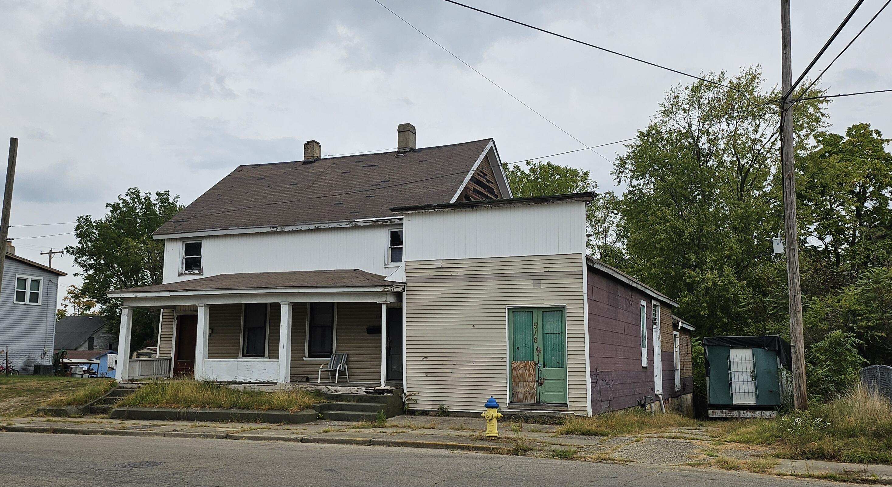 512 East Pleasant Street Springfield, OH 45505 - Photo 1 of 2