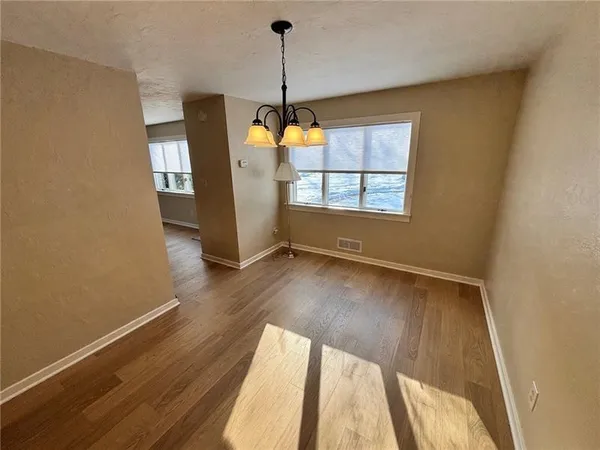 $2,300 | 330 Long Drive, Pittsburgh, PA 15241