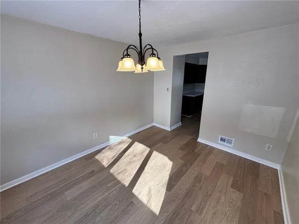 $2,300 | 330 Long Drive, Pittsburgh, PA 15241