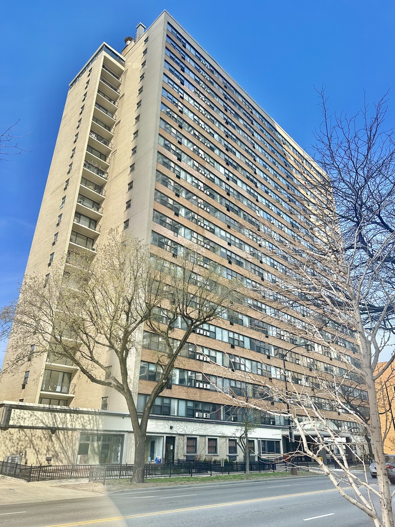 6030 North Sheridan Road, Unit 803 Chicago, IL 60660 - Photo 1 of 1