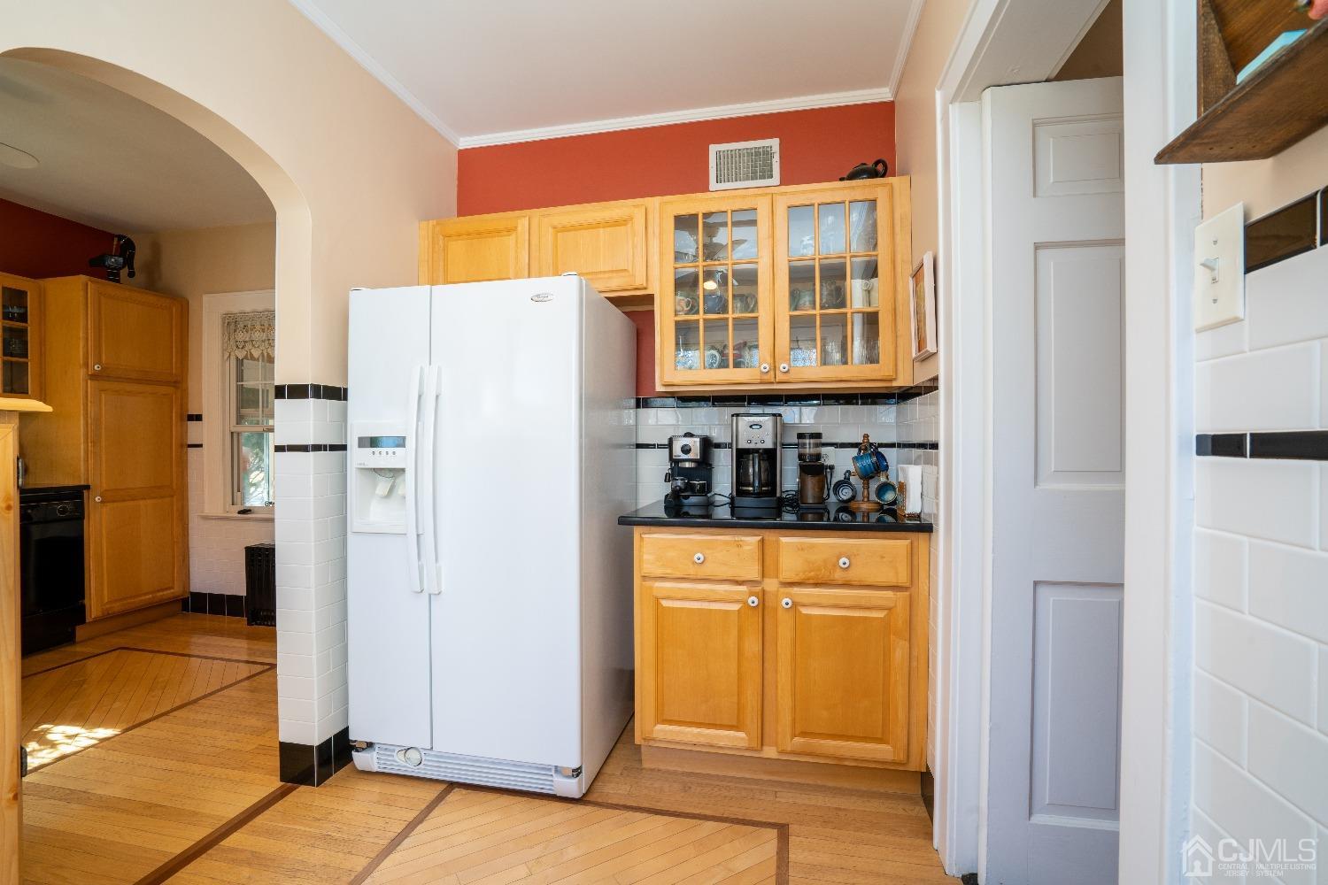 330 Franklin Road North Brunswick, NJ 08902 - Photo 17 of 36 Gallery Image 17