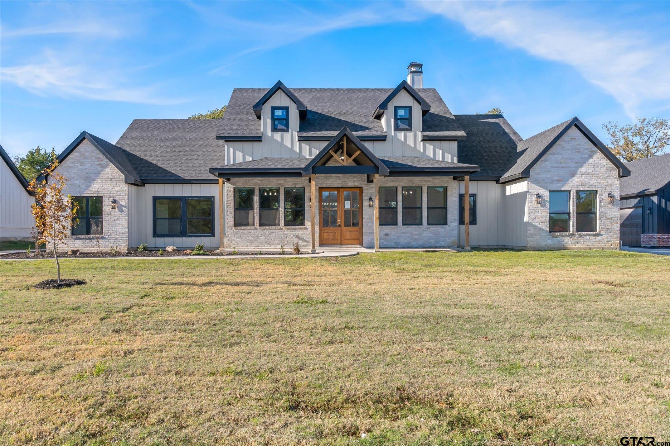 340 Dalton Road Canton, TX 75103 - Photo 1 of 31 a front view of a house with swimming pool