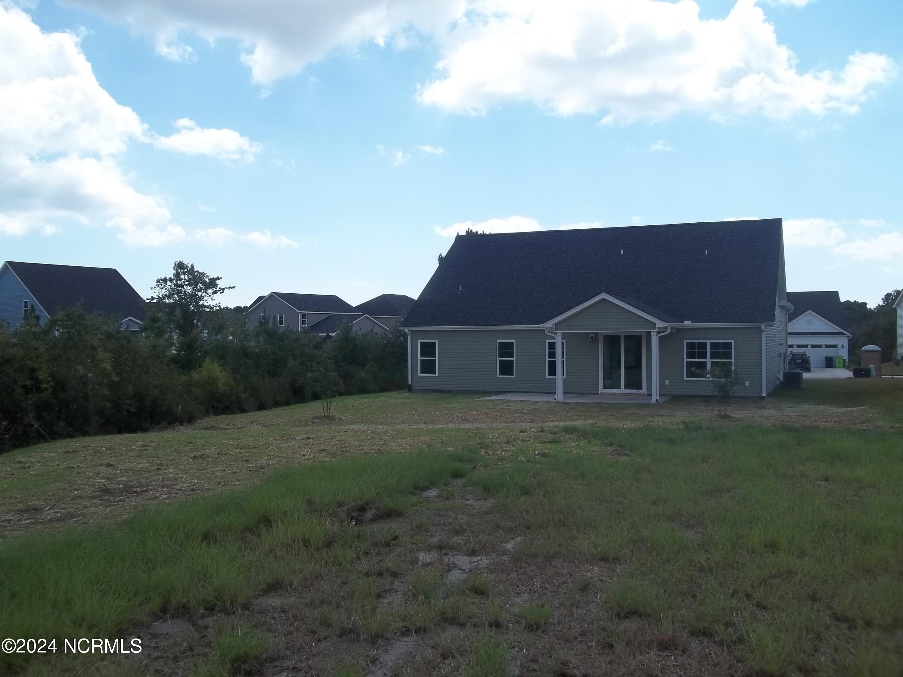 102 Paver Lane Hampstead, NC 28443 - Photo 21 of 48 100_5684