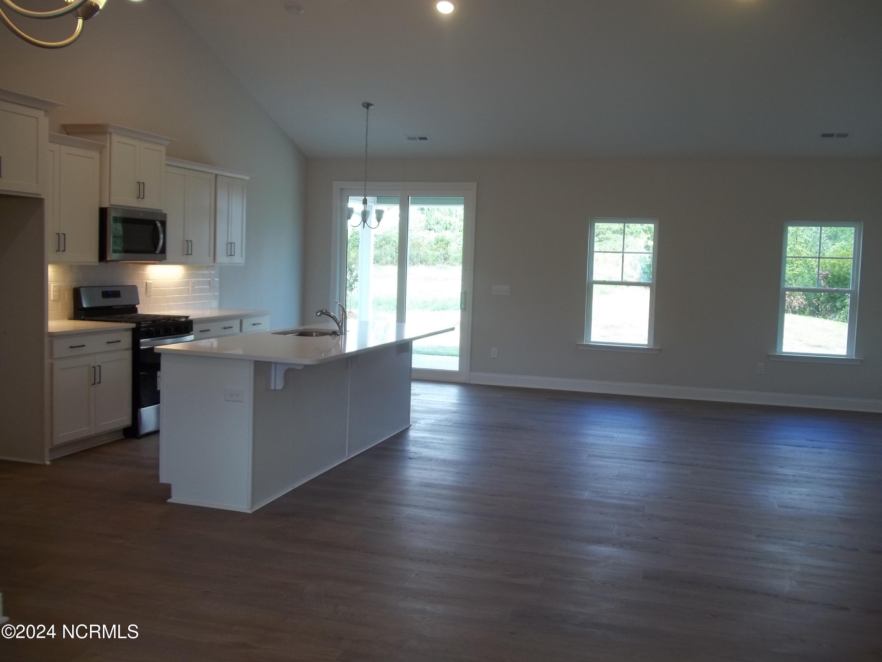 102 Paver Lane Hampstead, NC 28443 - Photo 25 of 48 100_5688