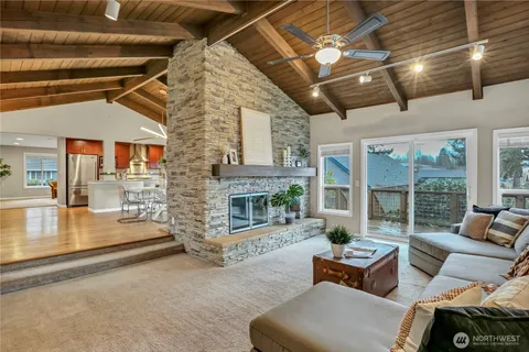 $795,000 | 16387 129th Avenue Southeast, Renton, WA 98058