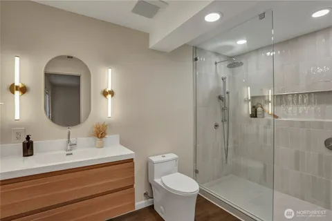 $795,000 | 16387 129th Avenue Southeast, Renton, WA 98058