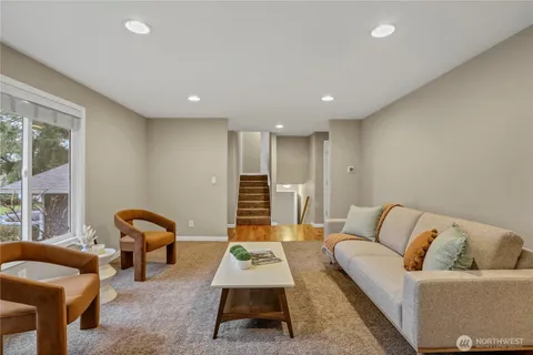 $795,000 | 16387 129th Avenue Southeast, Renton, WA 98058