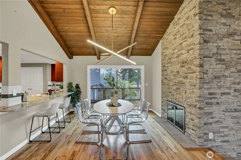 $795,000 | 16387 129th Avenue Southeast, Renton, WA 98058