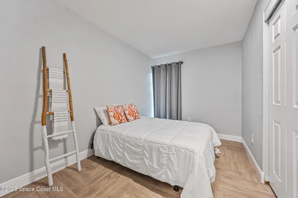 $168,900 | 250 North Banana River Drive, Unit B7, Merritt Island, FL 32952