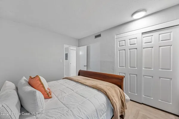 $168,900 | 250 North Banana River Drive, Unit B7, Merritt Island, FL 32952