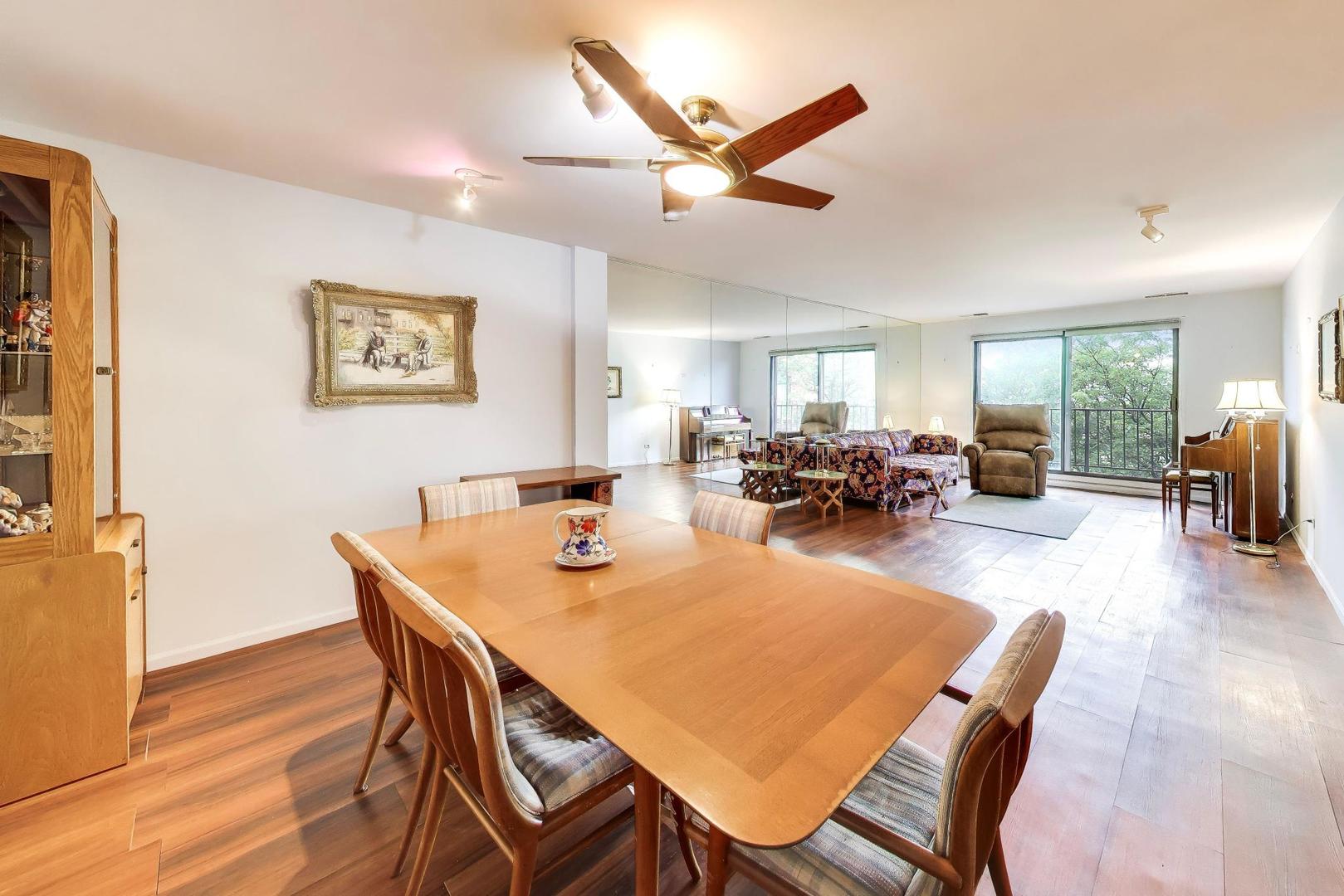 9558 Gross Point Road, Unit A605 Skokie, IL 60076 - Photo 7 of 24