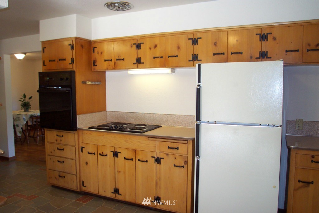 3305 Carpenter Road Southeast Lacey, WA 98503 - Photo 5 of 15 Gallery Image 5