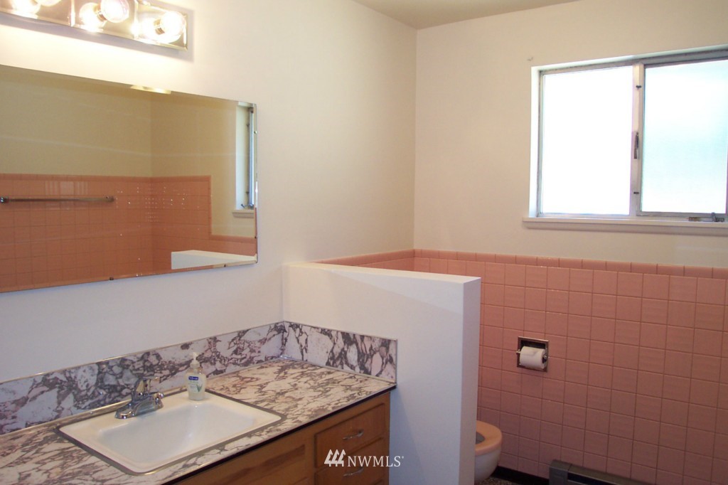 3305 Carpenter Road Southeast Lacey, WA 98503 - Photo 7 of 15 Gallery Image 7