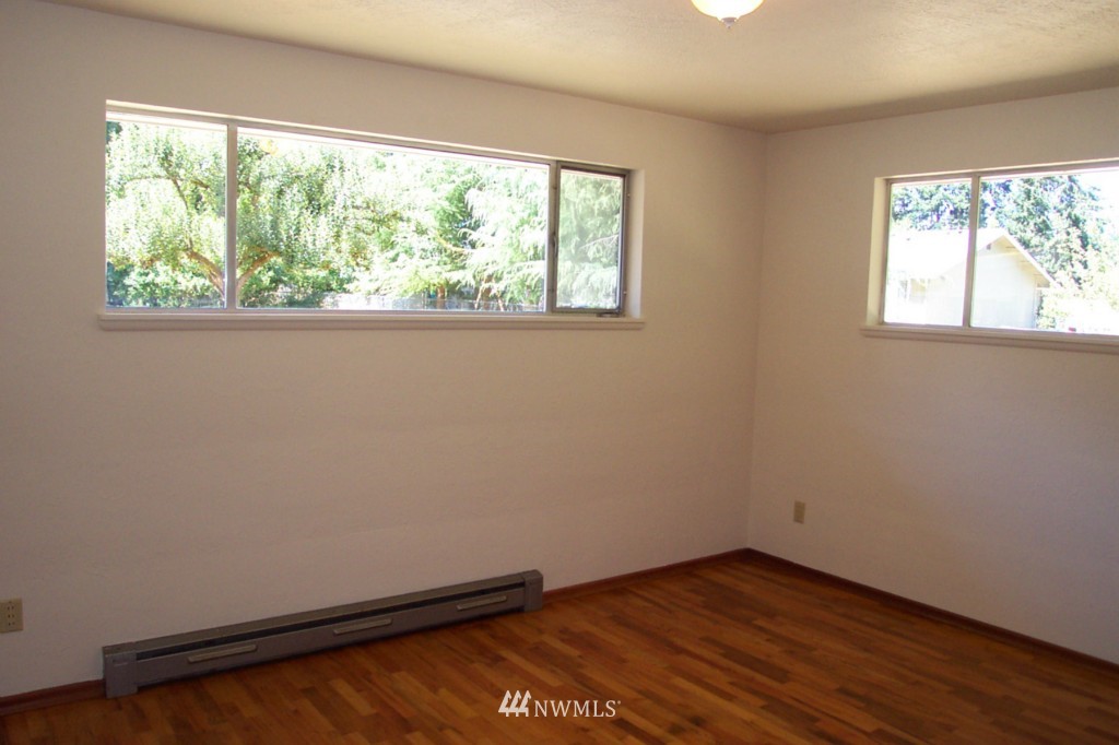 3305 Carpenter Road Southeast Lacey, WA 98503 - Photo 8 of 15 Gallery Image 8