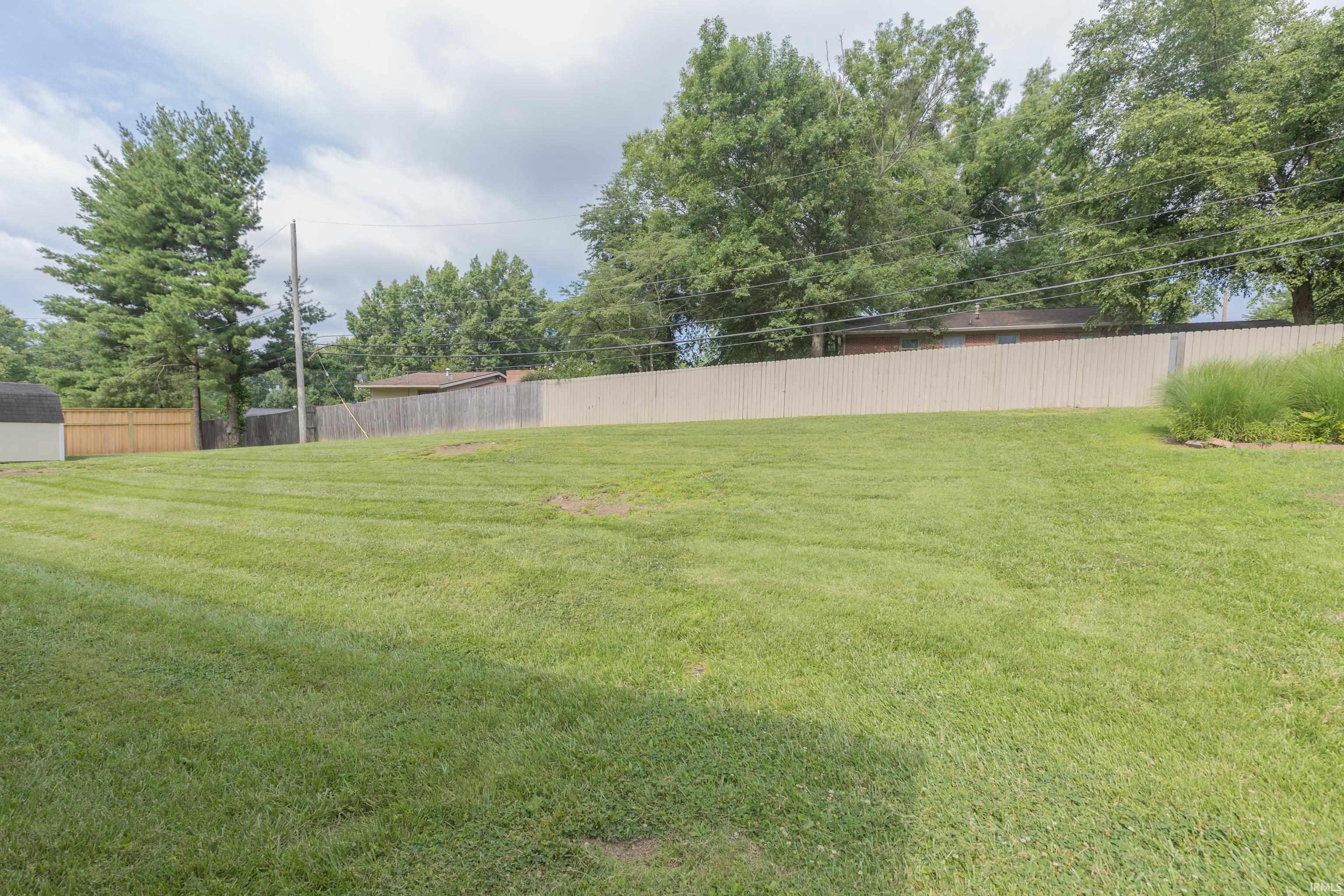 5608 Winston Road Evansville, IN 47710 - Photo 25 of 27