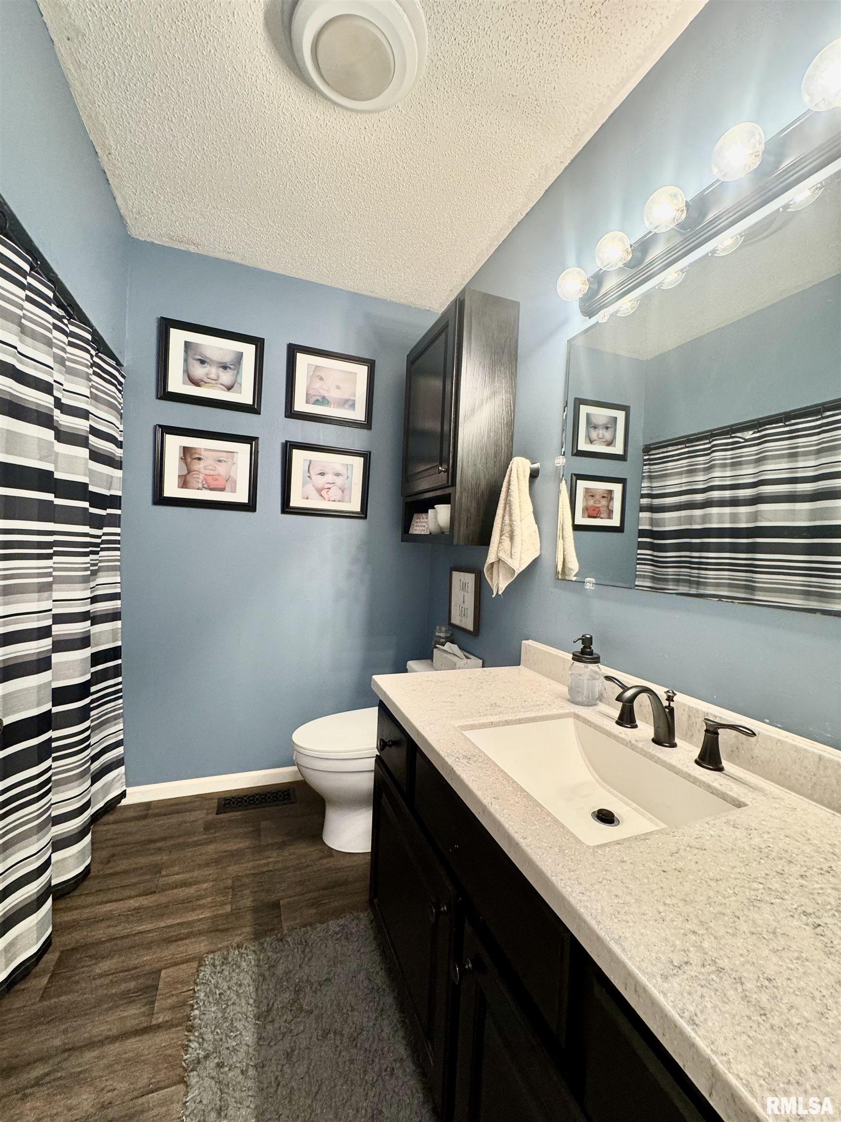 15013 Circle M Road Sesser, IL 62884 - Photo 20 of 34