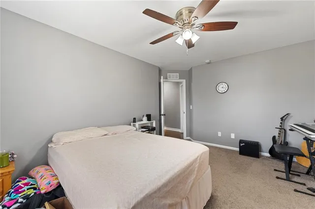 $584,900 | 9539 North Kentucky Avenue, Kansas City, MO 64157